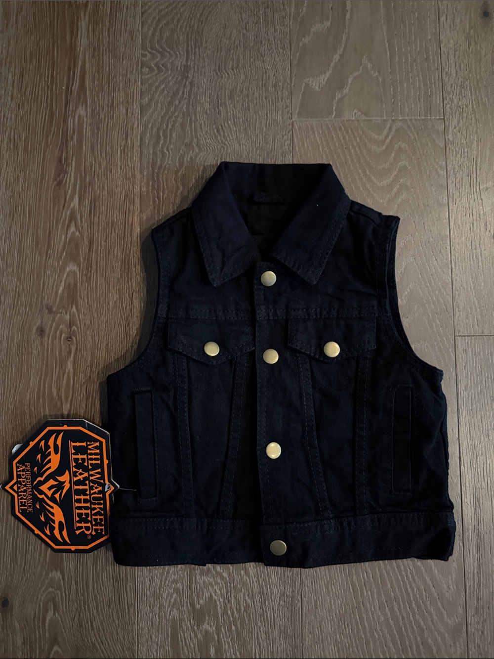 Kids unisex black Milwaukee Leather Jean vest. Size:XS. NWT.